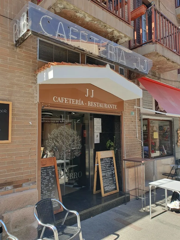 Cafetería - Restaurante J.J. restaurant in Buitrago