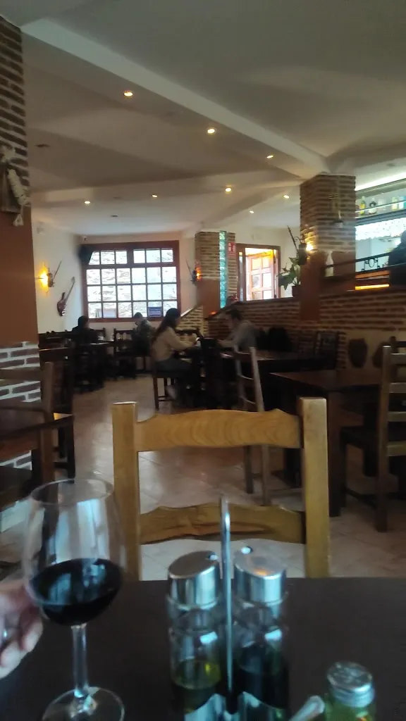 LA TABERNA DEL ARCO BUITRAGO restaurant in Buitrago