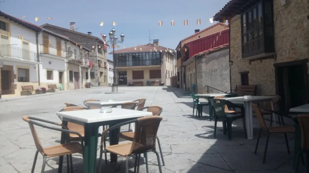 César Boillos Hernández restaurant in Cabrejas del Campo
