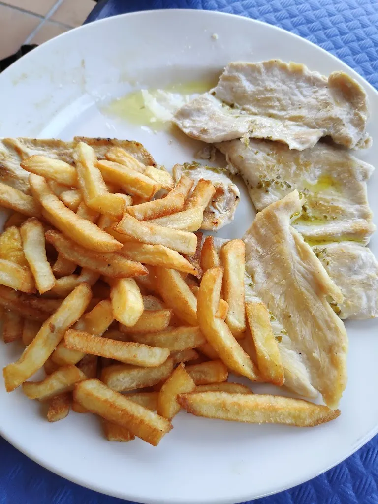 javier nicolas_Bar Las Piscinas de Cabrejas del Pinar_Cabrejas del Pinar_review