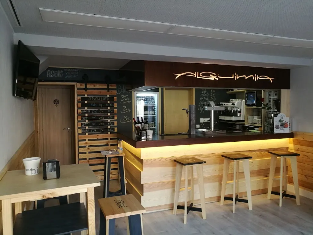 Cervecería -Bar Alquimia de Arevaka restaurant in Burgo de Osma-Ciudad de Osma