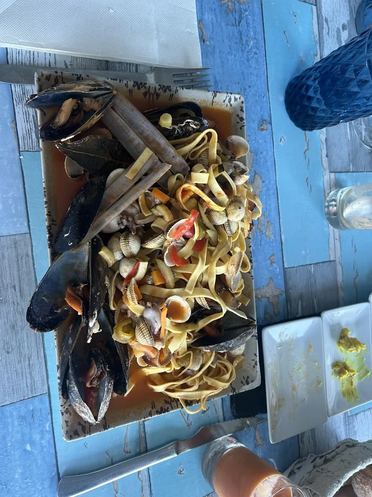 Allie Carter_Restaurante Gastro Espacio Mar de Crebas_Corcubión_review