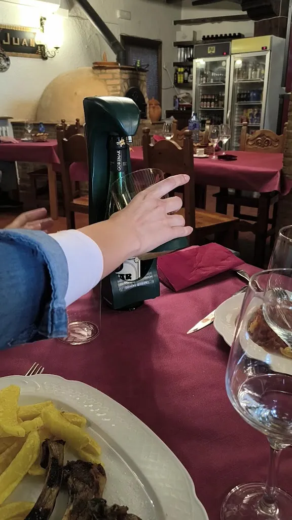 Juan Pedro Tole Santi_Mesón Don Pancho_Covaleda_review