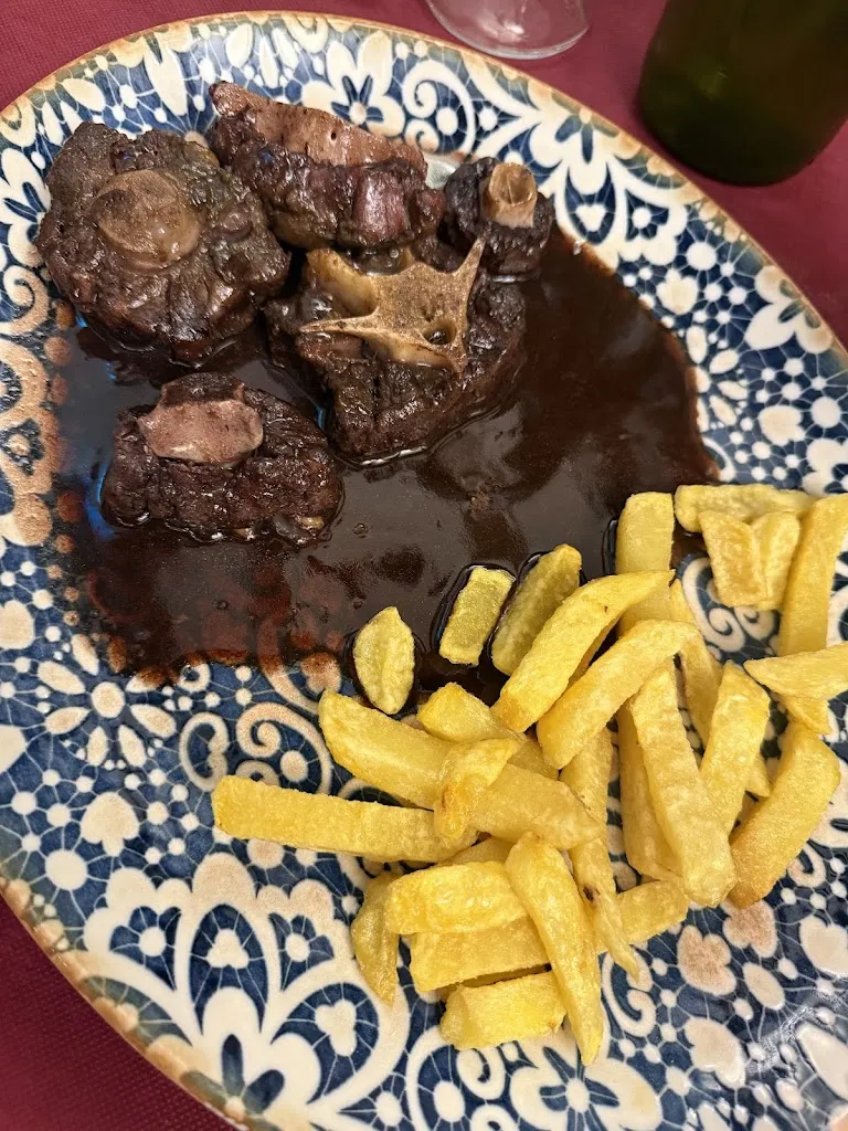 Elena Rubio_Mesón Don Pancho_Covaleda_review