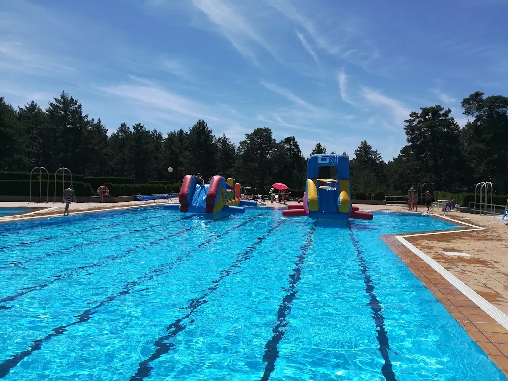 Bar-Restaurante Las Piscinas _Duruelo de la Sierra_slider_image_1