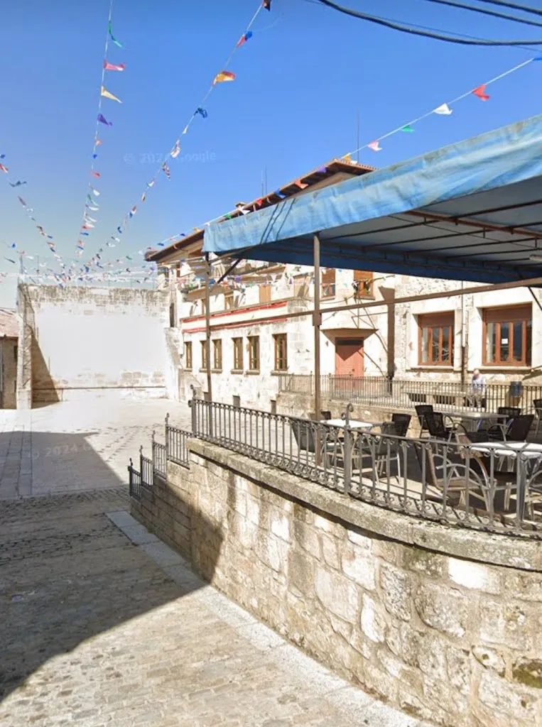 Bar cafeteria Sociedad_Duruelo de la Sierra_slider_image_2