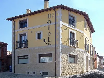 Hotel Restaurante Brezales_Espejón_slider_image_1