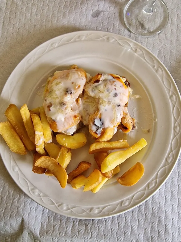 Menu_Hotel Rural Hostal Lázaro_Golmayo_image_9