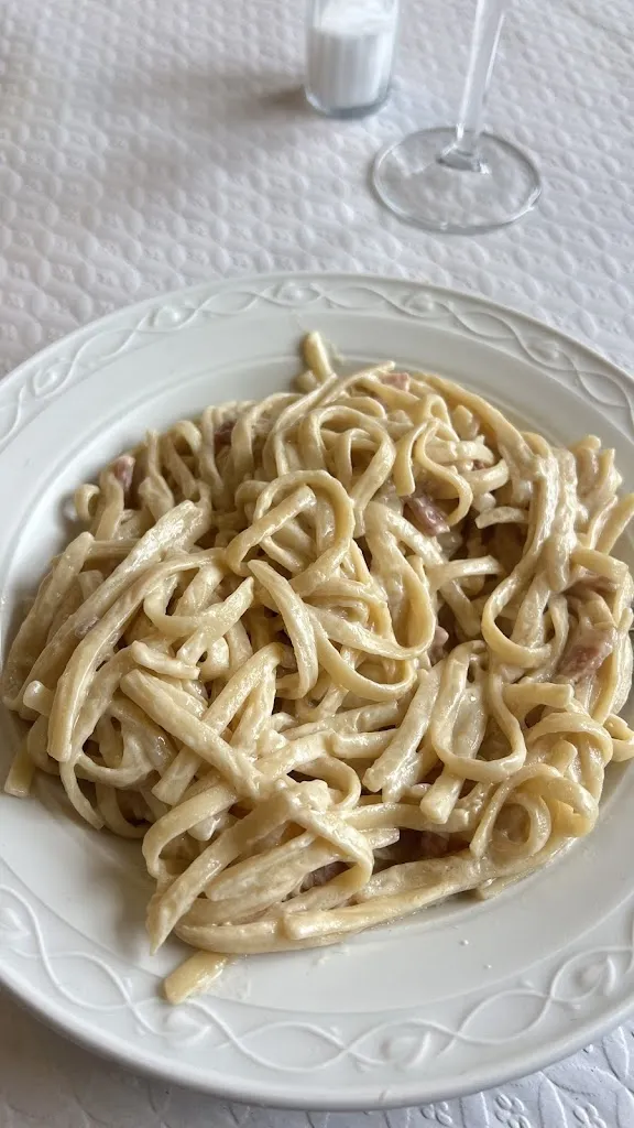 Sidsel Lee_Hotel Rural Hostal Lázaro_Golmayo_review