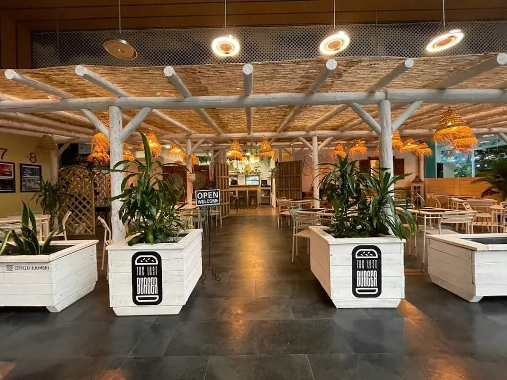 The Last Burger restaurant in Golmayo