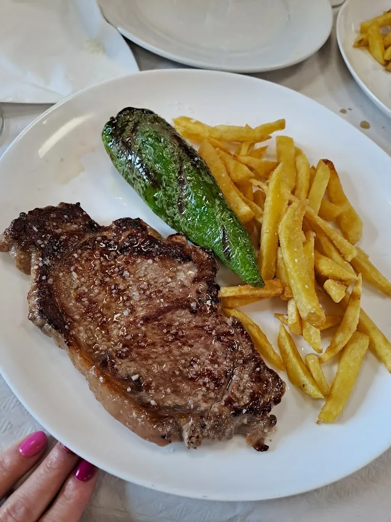 Bar Restaurante Hostal Moreno_Gormaz_slider_image_3