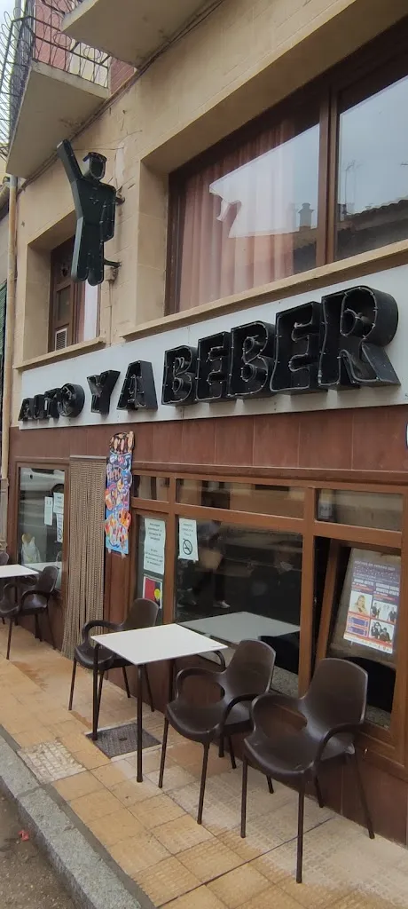 Bar "Alto y a beber" ristorante a Langa de Duero