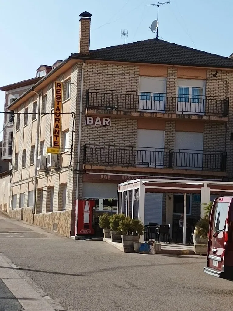 Gustavo Vivas_Hostal Carrascal_Langa de Duero_review