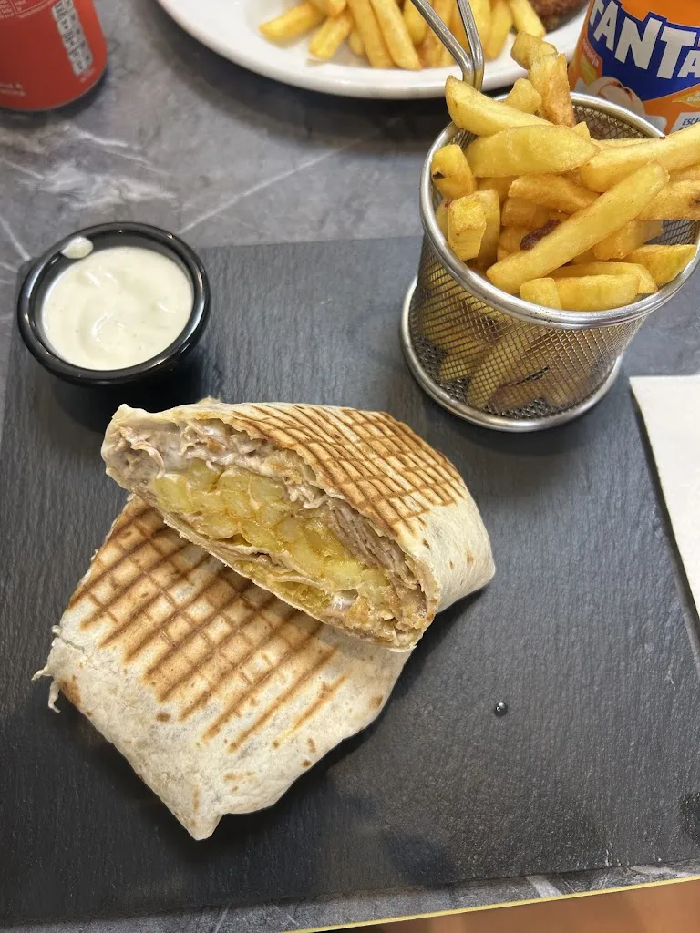 Lorena Diaz_KEBAB HOUSE Él Súltan (KEBABS - TACOS - HAMBURGUESAS)_Cuevas del Almanzora_recensione