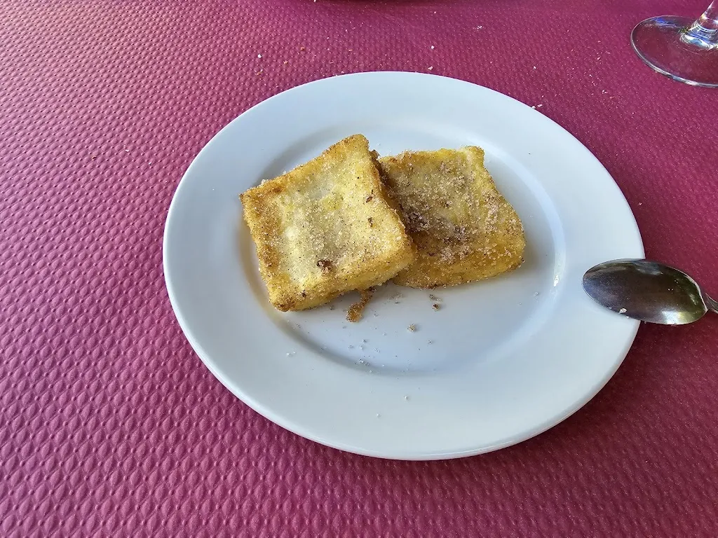 Restaurante La Fuentona_Muriel de la Fuente_slider_image_3