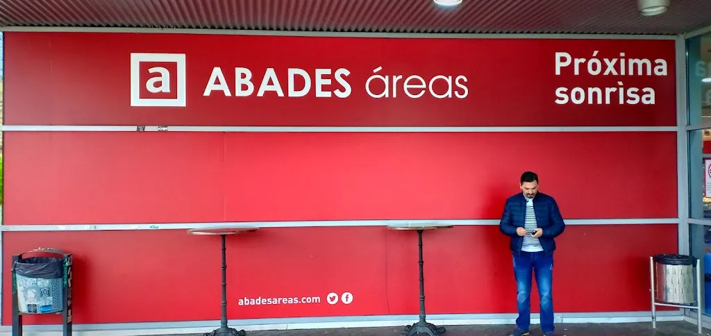 Gus Minging Setiawan_Abades Lodares_Medinaceli_recensione