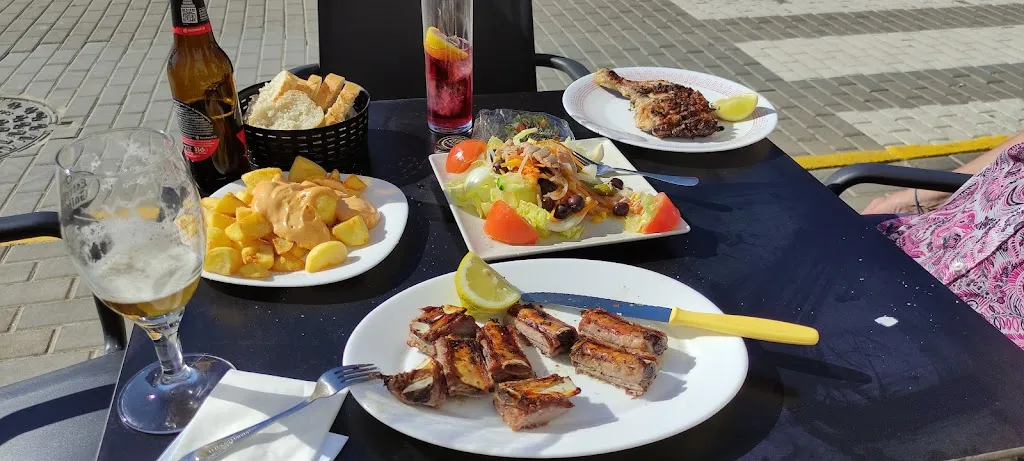 Mike Randall_Café Bar El Cañadas_Cuevas del Almanzora_review