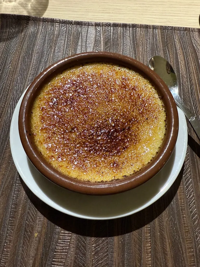 Le BLC - Bistrot La Cozanne_Nolay_slider_image_3