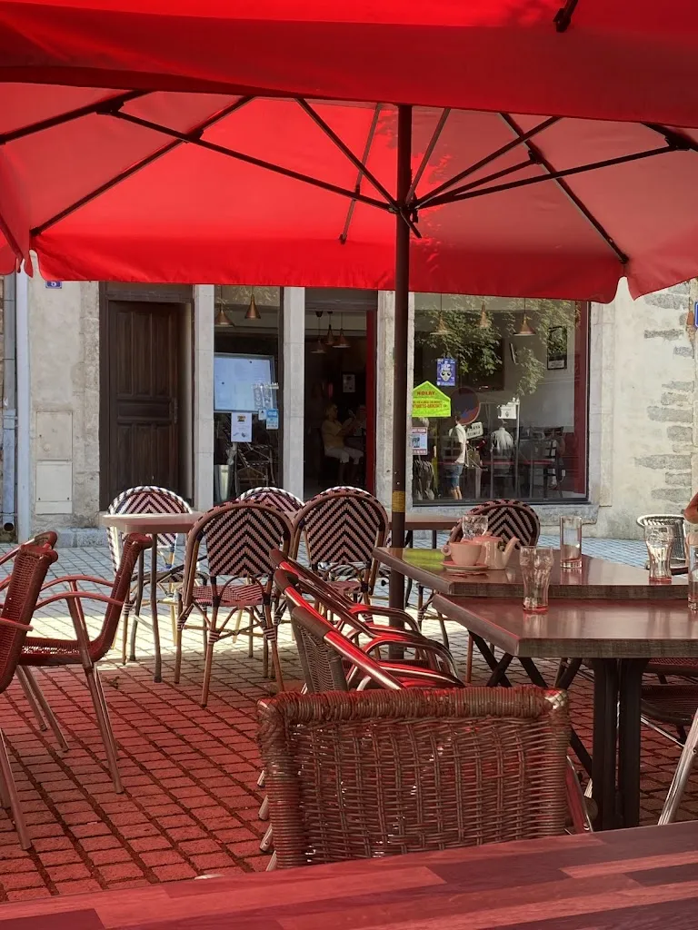 Le Don Camillo_Nolay_slider_image_3