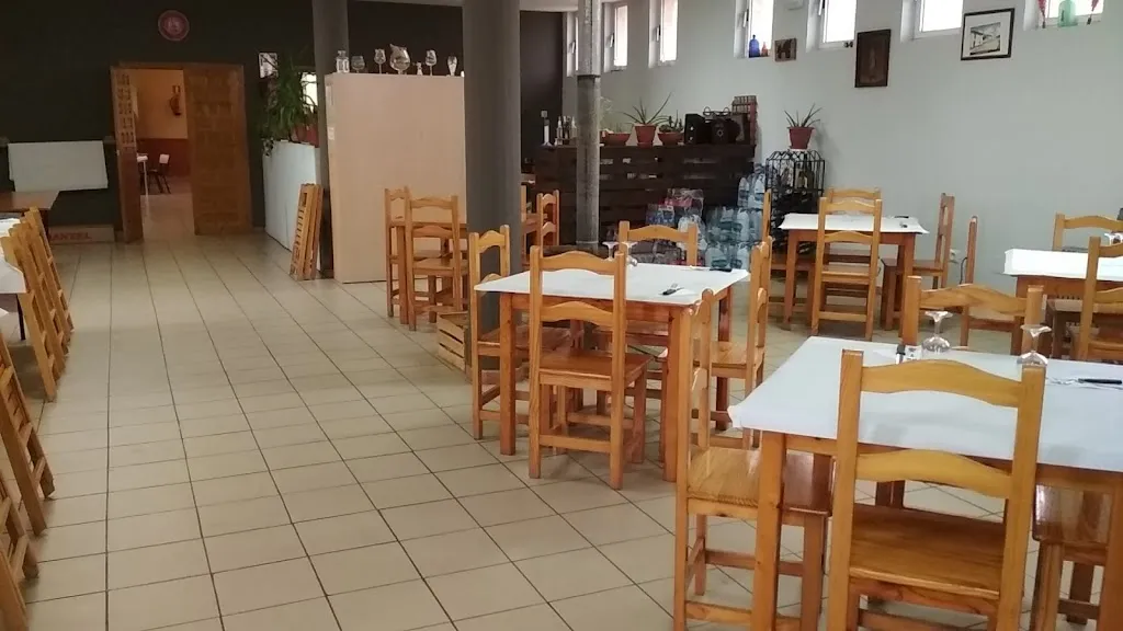 Bar las piscinas de Quintana Redonda restaurant in Quintana Redonda