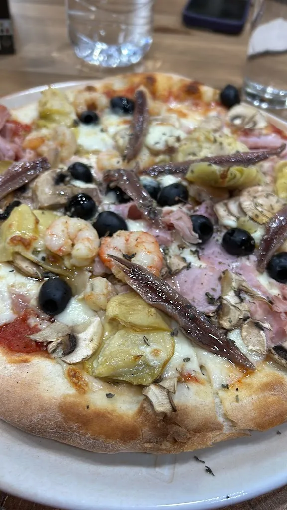 Antonio Francisco Garcia Lopez_Cuatro Cruces_Cuevas del Almanzora_review