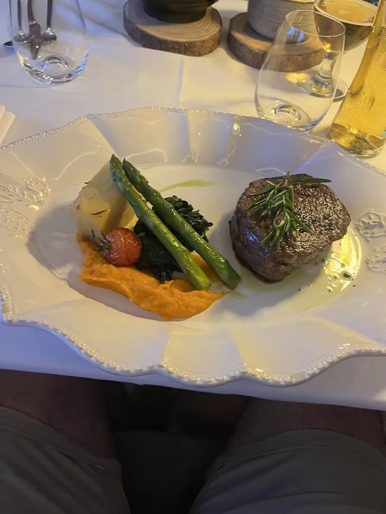 Jack Cooper_Figaro Restaurant_Oncala_review