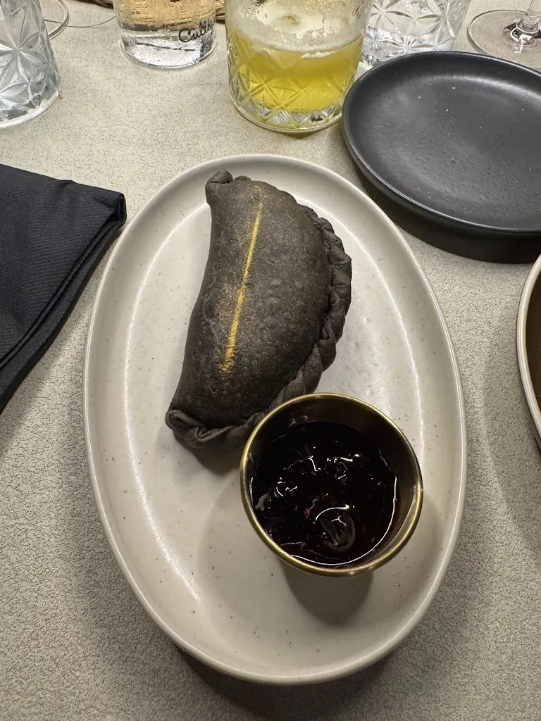 Chelsea Hunt_PAUZA restaurant bar_Oncala_review