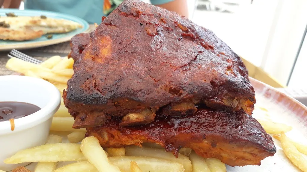 Menu_Ellas Restaurant & Beach_Oncala_image_6