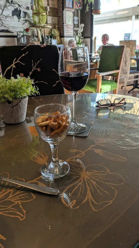 Amanda Chivers_Simple Café & Copas_Oncala_review