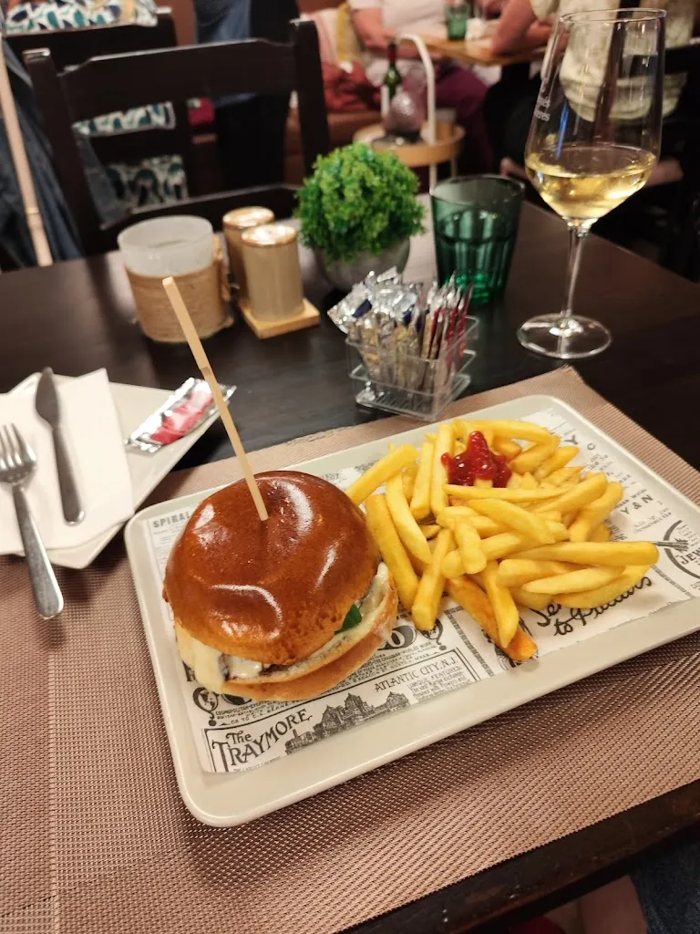 Jaroslav Leuko_Restaurante Konfusion_Oncala_Bewertung