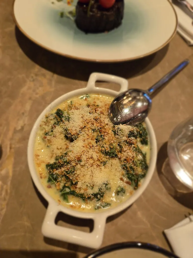 Menu_Cyrano Bar & Grill_Oncala_image_5