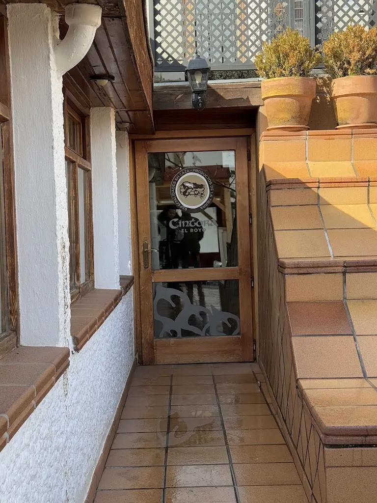 Mary C._Restaurante Cintora Bar, desde 1970_Royo El_review