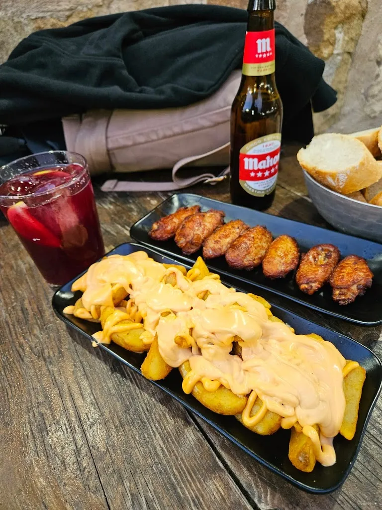 Amparo Albiñana_Bar Restaurante El Berrocal_Royo El_review