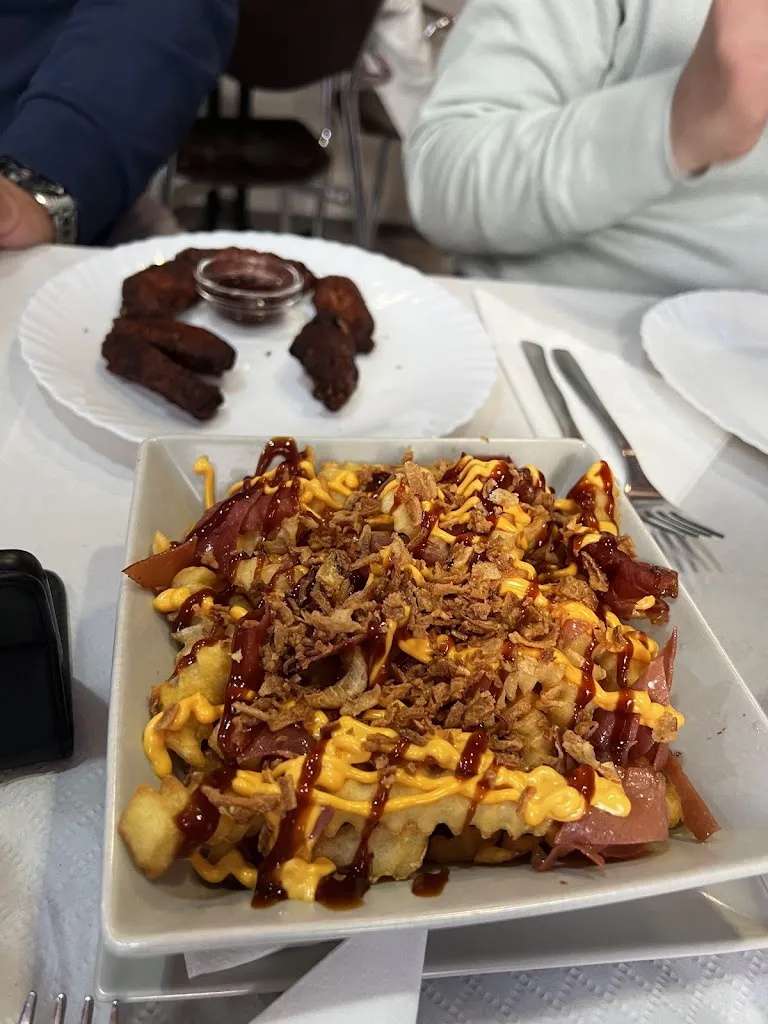 Maripaz, World is mine_Cafe Bar Furich_San Esteban de Gormaz_review