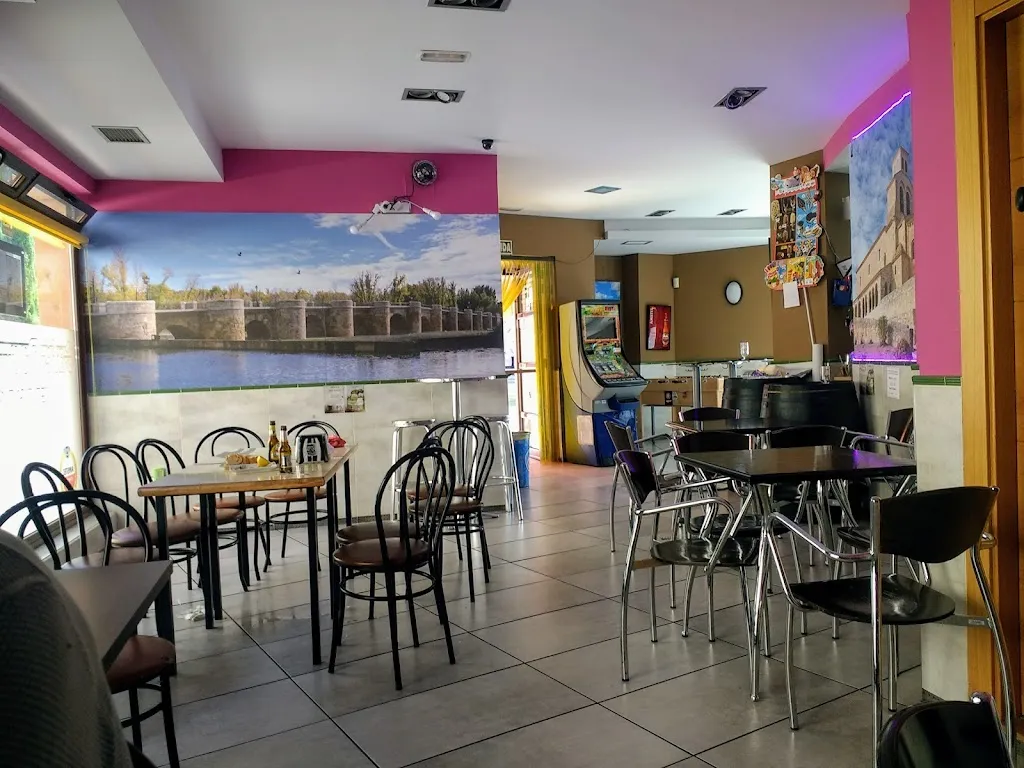 Cafe Bar Furich_San Esteban de Gormaz_slider_image_3