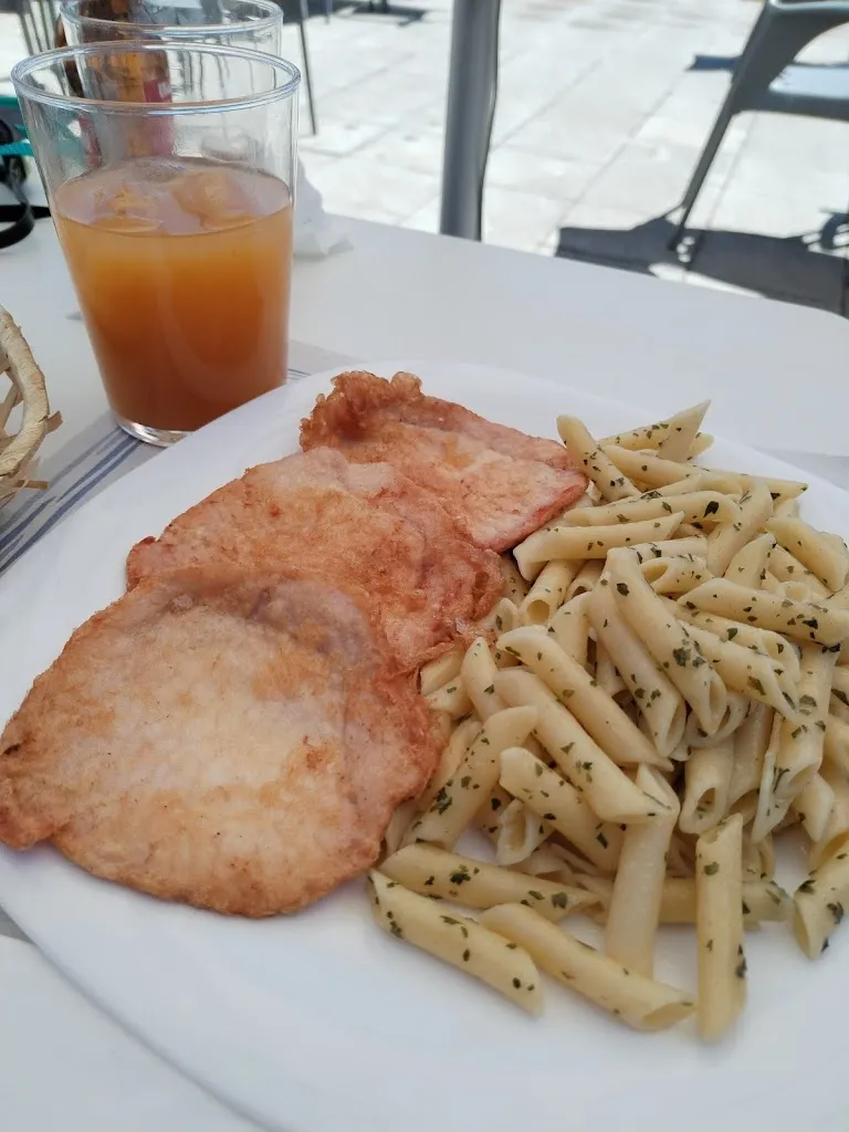 Menu_Bar Restaurante piscinas de Tardelcuende_Tardelcuende_image_5