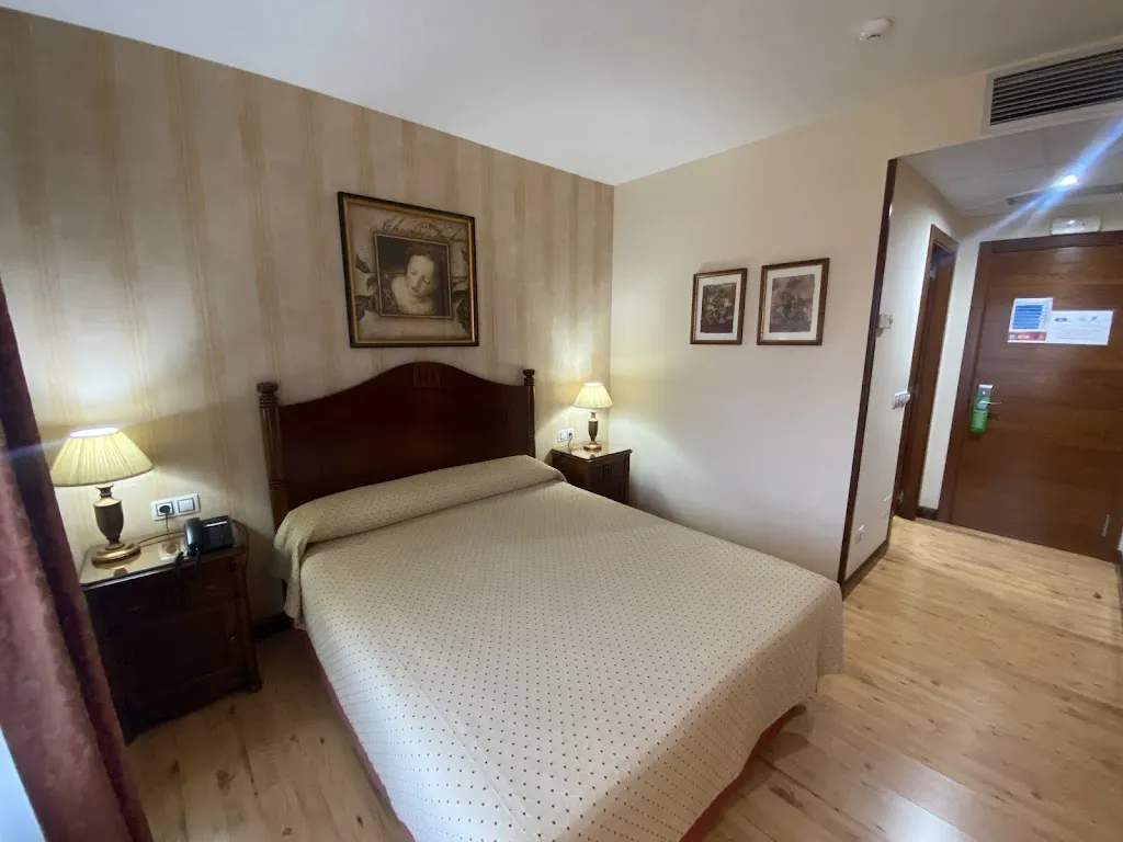 tristanbogaard_Hotel Santiago_Torrubia de Soria_review