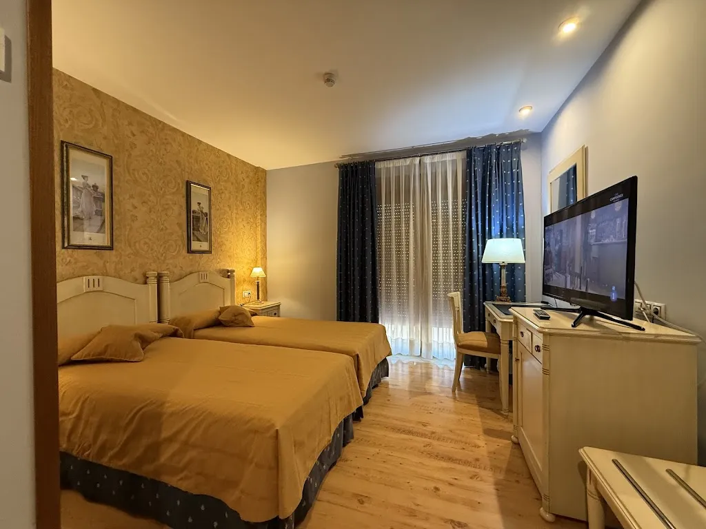 Hotel Santiago_Torrubia de Soria_slider_image_3