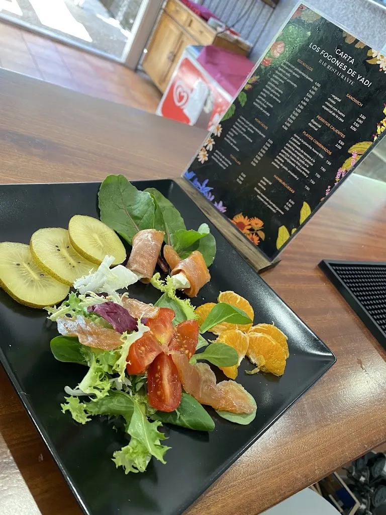 Menu_Restaurante Los Fogones De Yadi_Valdenebro_immagine_4