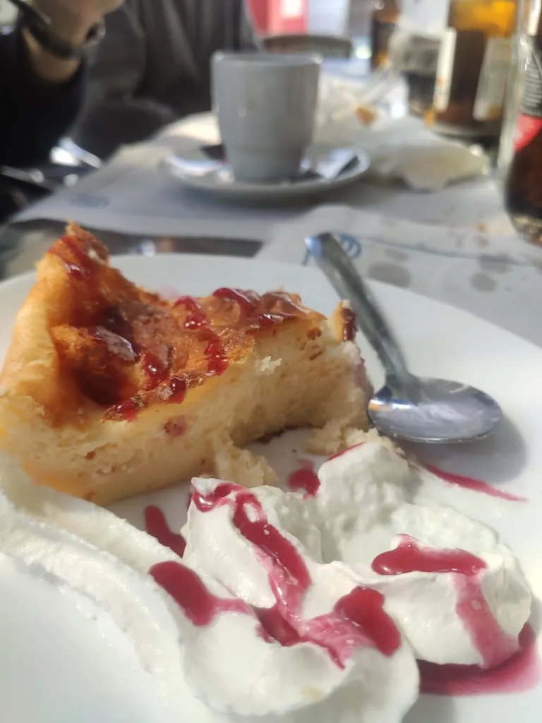 Cayetano Lopez_Restaurante Los Fogones De Yadi_Valdenebro_recensione