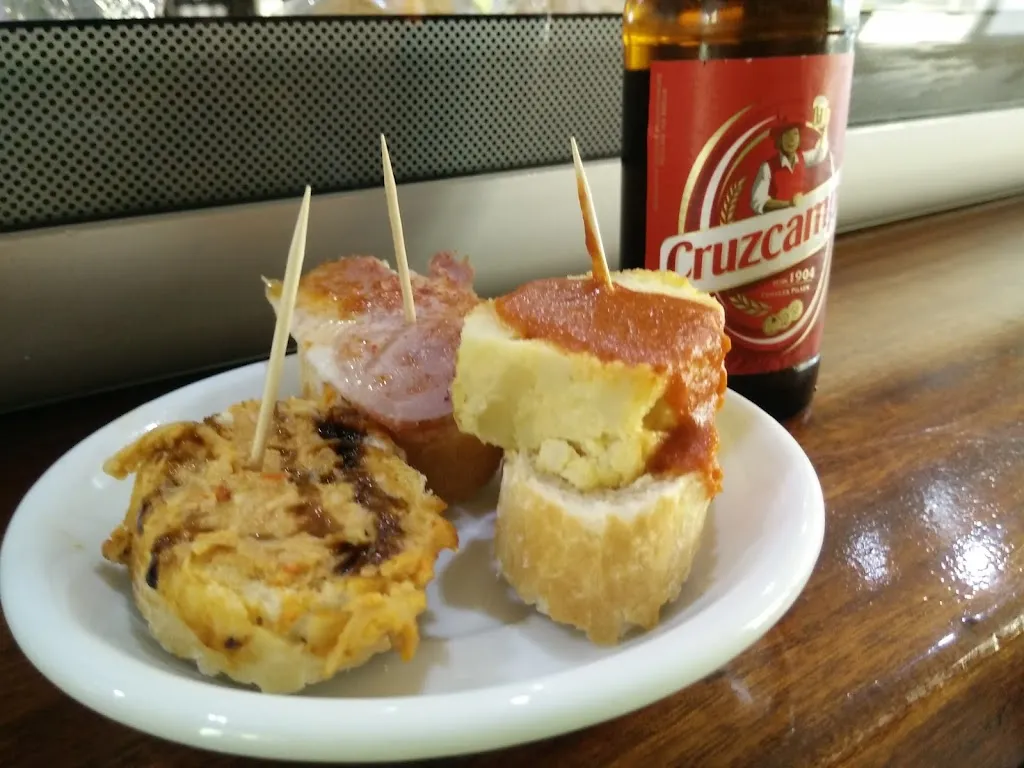 Restaurante Los Fogones De Yadi_Valdenebro_slider_image_3