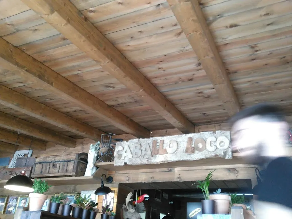 Débora Vilasboas_Bar-Restaurante El Caballo Blanco_Valtajeros_review