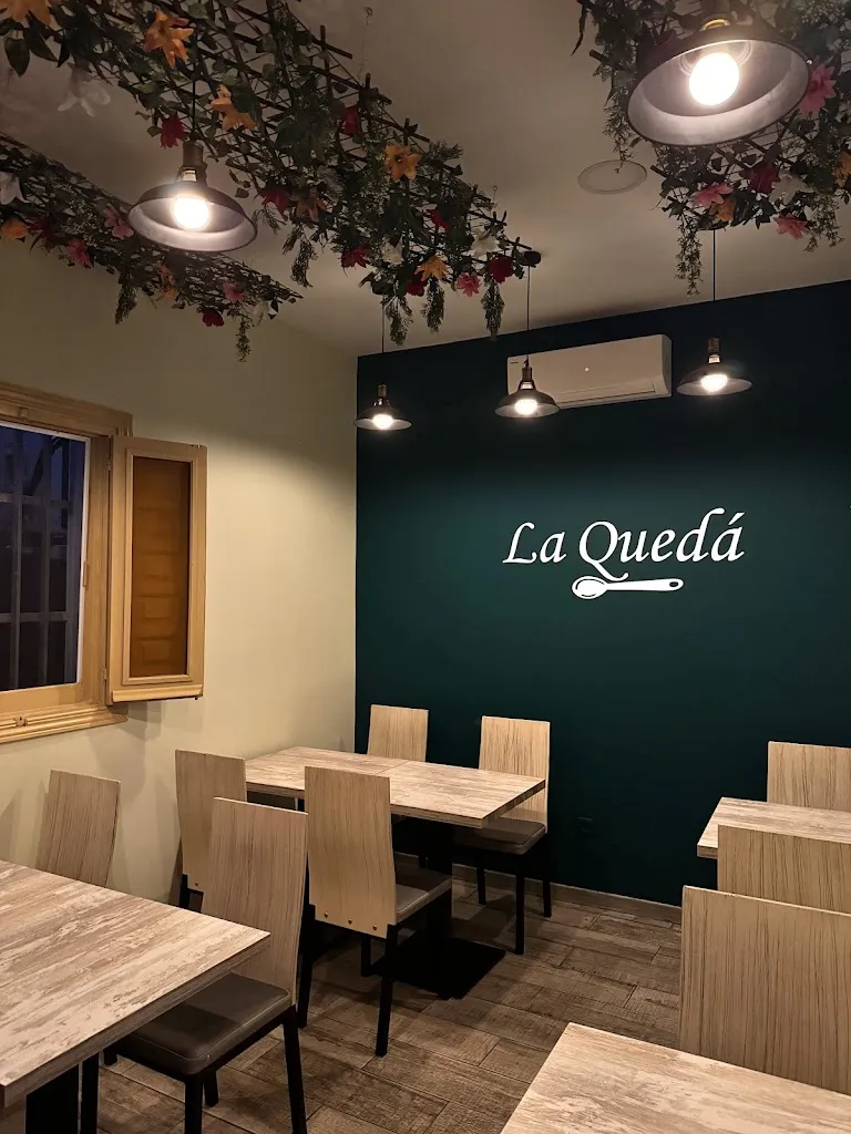 Restaurante La Quedá restaurant in Vadillo