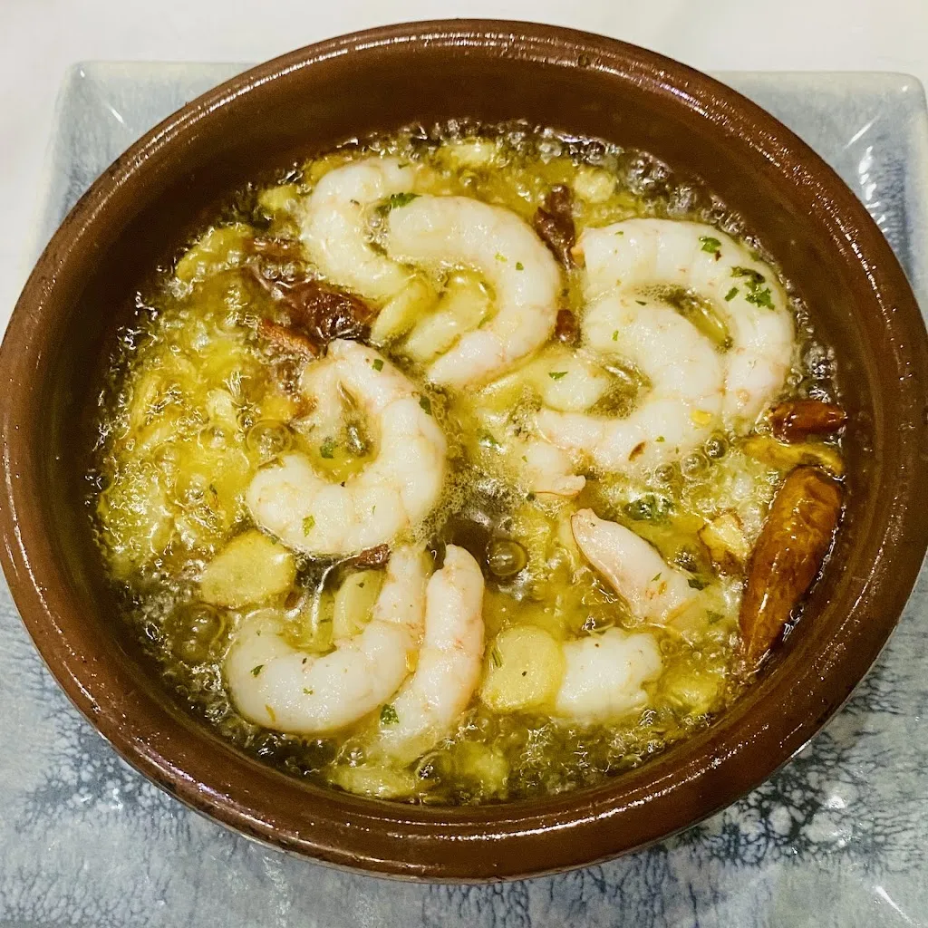 AHIVASTUDIOS_La Taberna de Domínguez_Vadillo_review