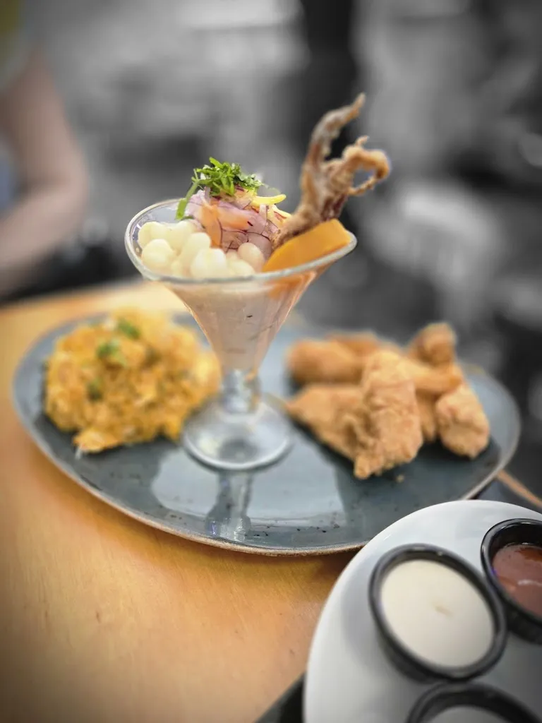 Santiago Giraldo_Cevichería Rokoto_Vadillo_review