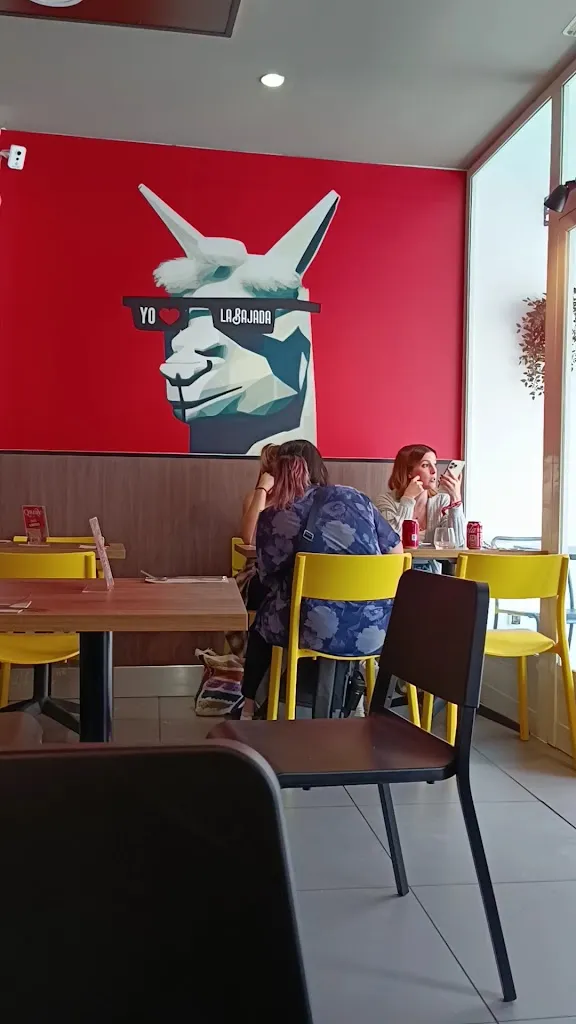 La Bajada Street Food & GO - Oporto - Restaurante Peruano_Vadillo_slider_image_2