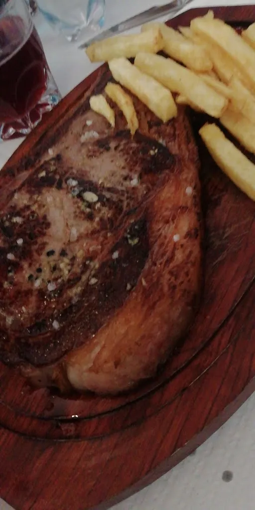 paula téllez_El Ciervo Mesón Bar Restaurante_Villaciervos_review