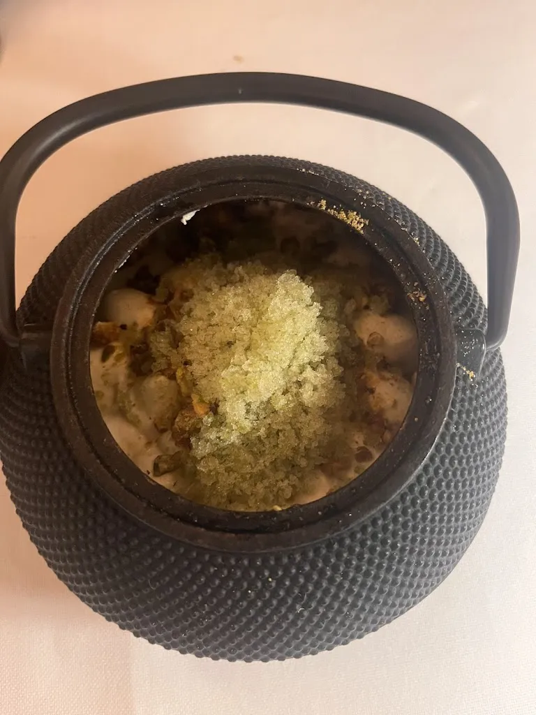 Delia L._Hielo y Carbon_Yelo_review