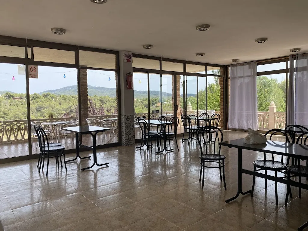 Bar Buga Mas d’en Parés restaurant in Aiguamúrcia