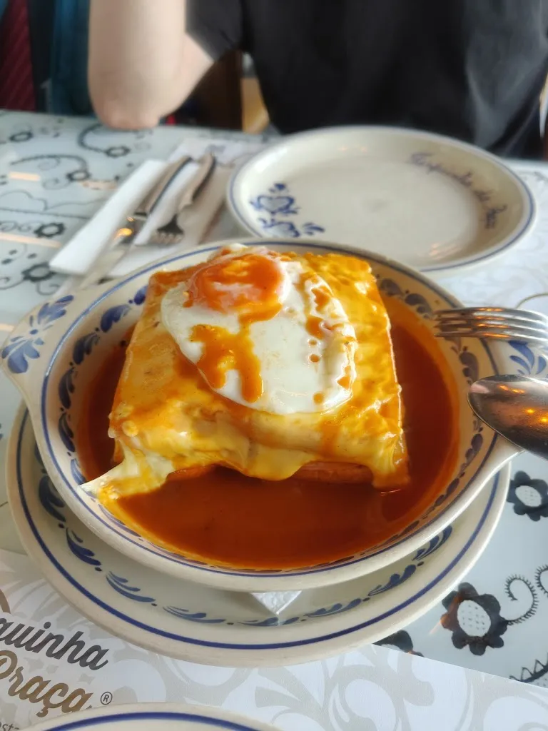 Karina Parovozova_Tasquinha da Praça_Viana de Duero_review